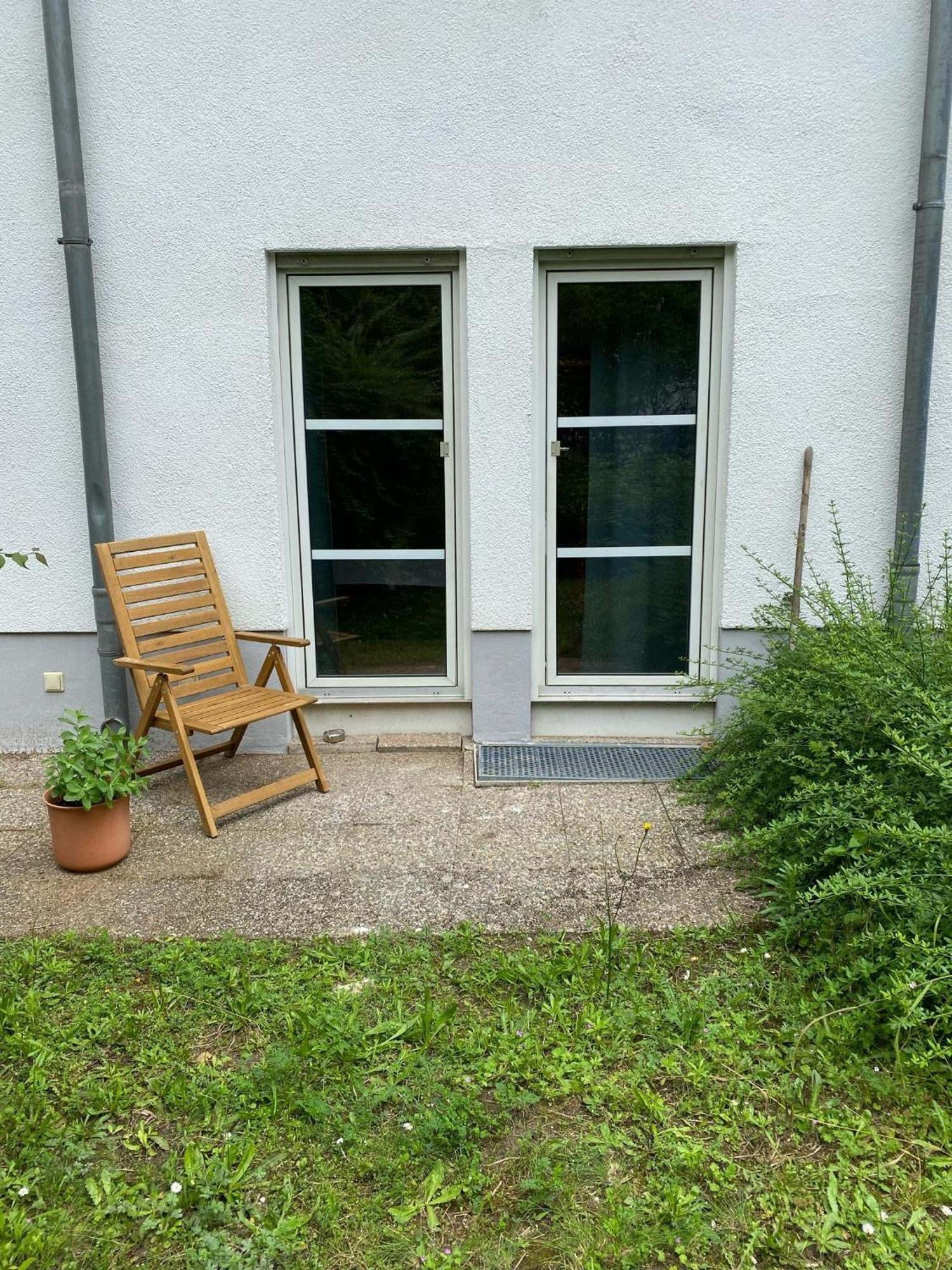 Apartment, Monteurwohnung Mit Ruhiger Terrasse In * Worms